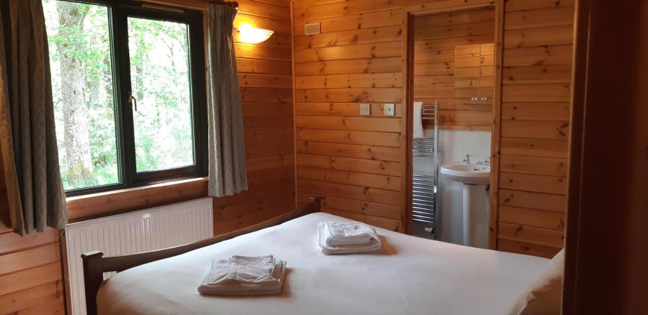 Inverbeg Holiday Park Luss Exterior photo